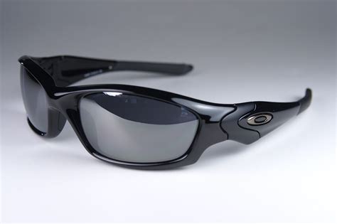 older oakley sunglasses models